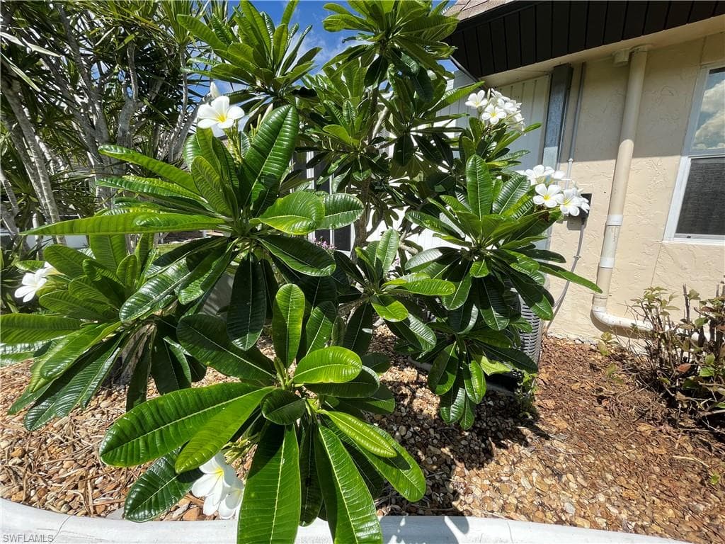 4808 Hidden Harbour BLVD, FORT MYERS FL 33919-29