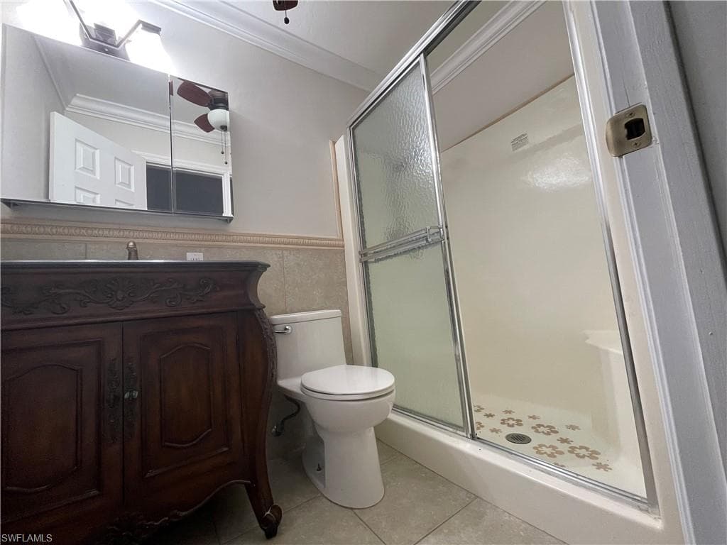 4808 Hidden Harbour BLVD, FORT MYERS FL 33919-18