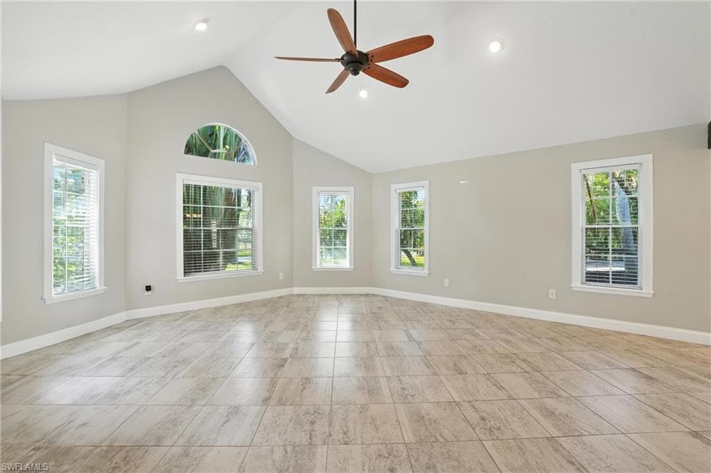 15840 S Pebble LN, FORT MYERS FL 33912-9