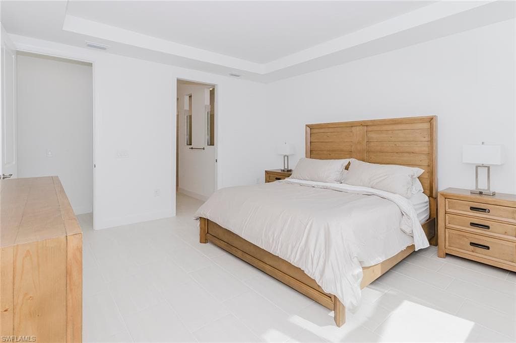 1954 Fresno AVE, NAPLES FL 34120-27