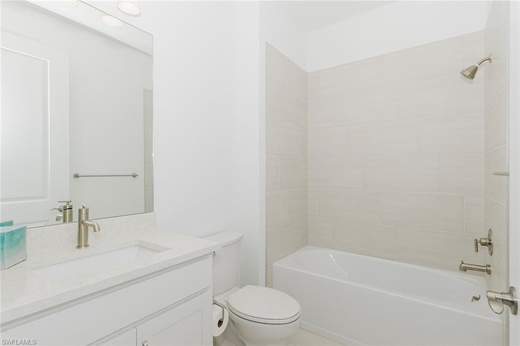 1954 Fresno AVE, NAPLES FL 34120-17