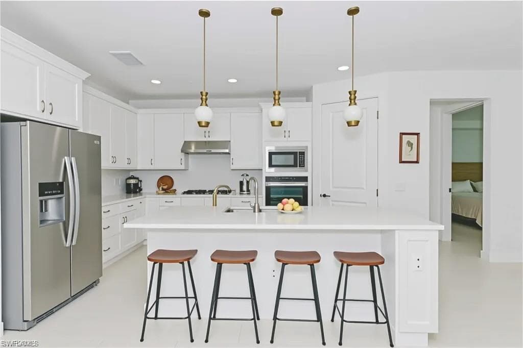 1954 Fresno AVE, NAPLES FL 34120-10