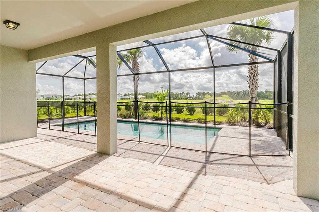 1954 Fresno AVE, NAPLES FL 34120-7