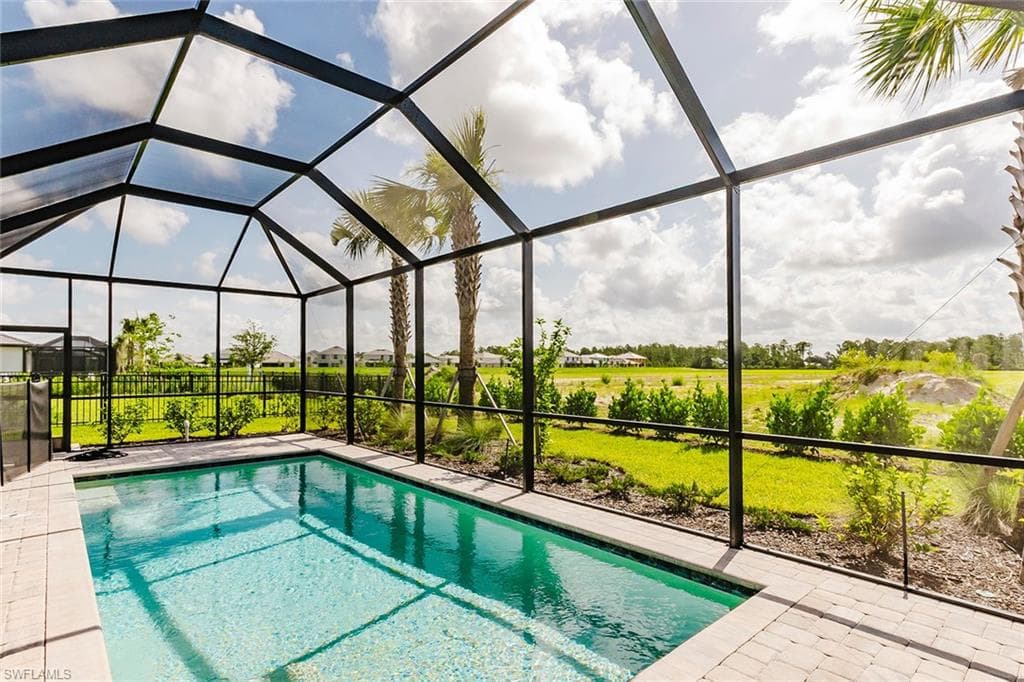 1954 Fresno AVE, NAPLES FL 34120-1