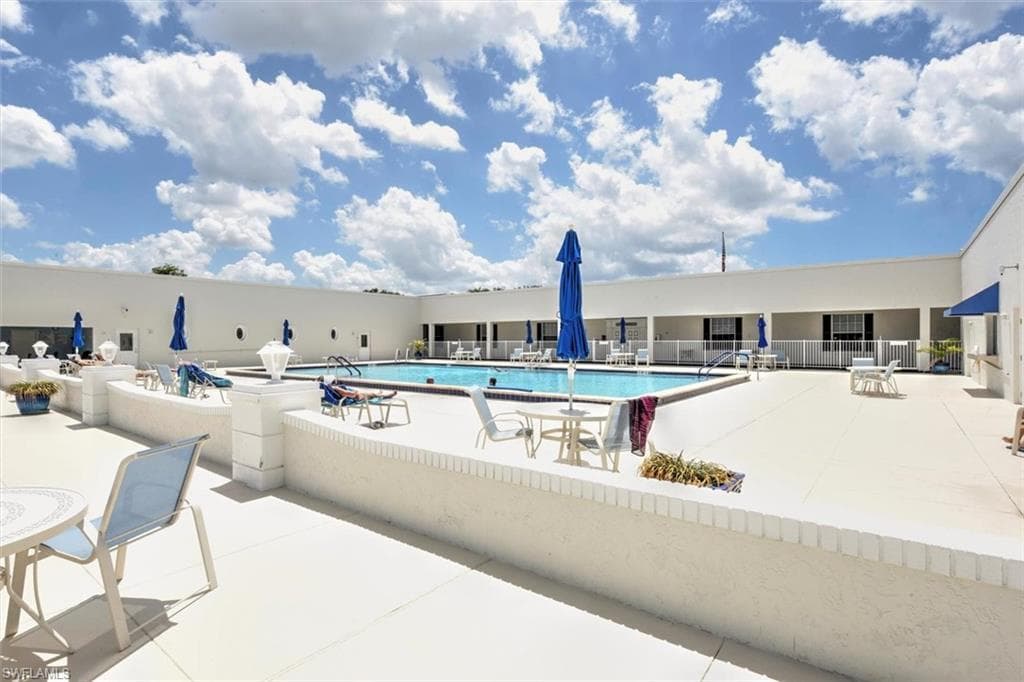 1207 Arcola DR, FORT MYERS FL 33919-30