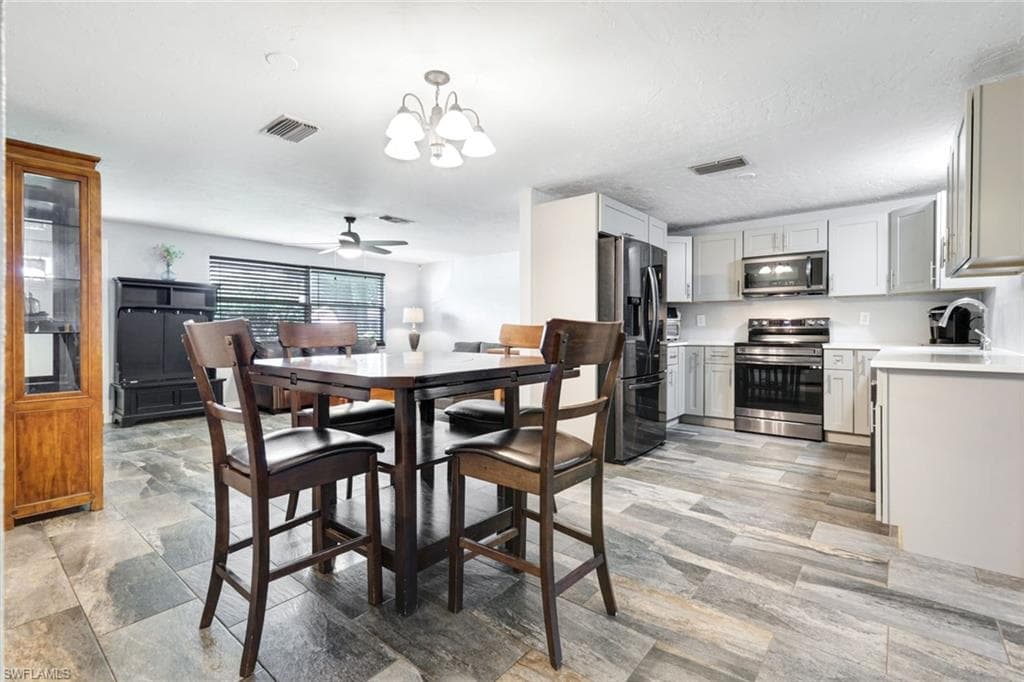 108 Powell Creek CIR, NORTH FORT MYERS FL 33917-5