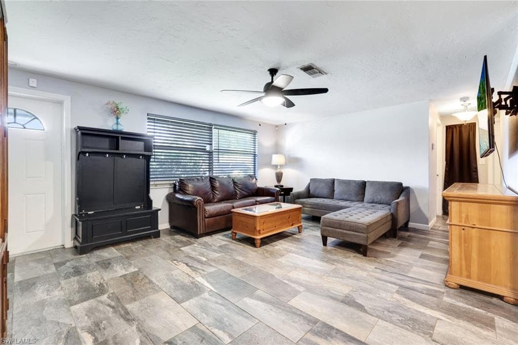 108 Powell Creek CIR, NORTH FORT MYERS FL 33917-4