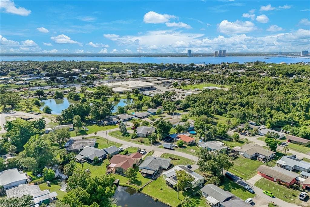 108 Powell Creek CIR, NORTH FORT MYERS FL 33917-32