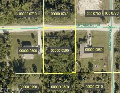 7337 Kreamers DR, BOKEELIA FL 33922-1