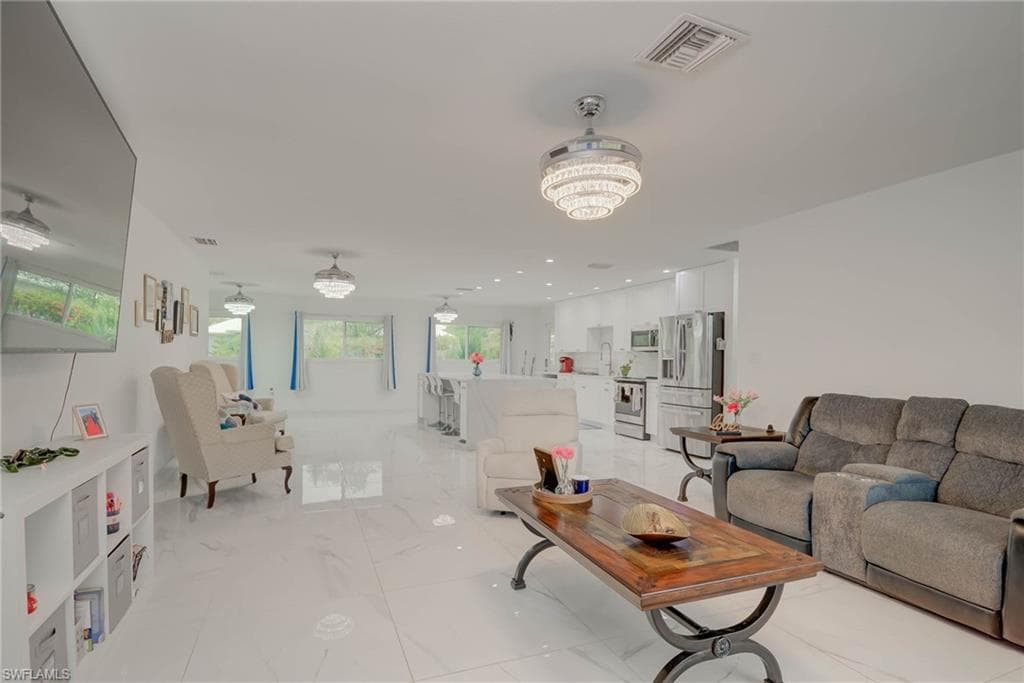 14539 Riverside DR, FORT MYERS FL 33905-1