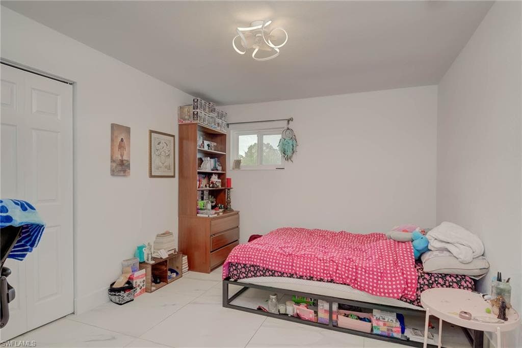 14539 Riverside DR, FORT MYERS FL 33905-12