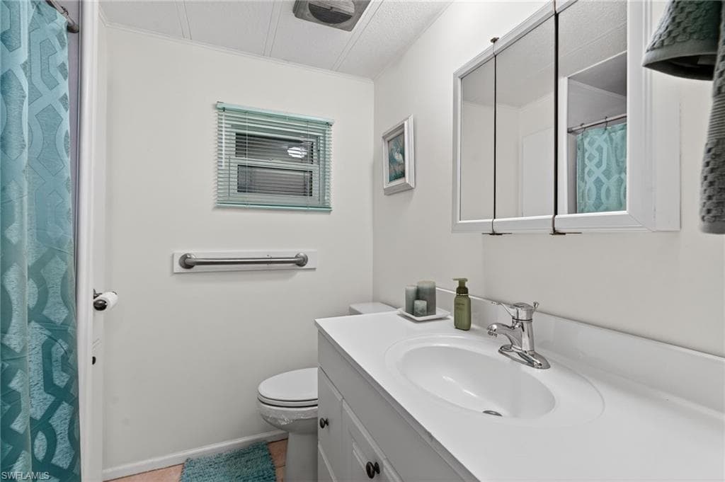 71 Enchanting BLVD # E71, NAPLES FL 34112-12