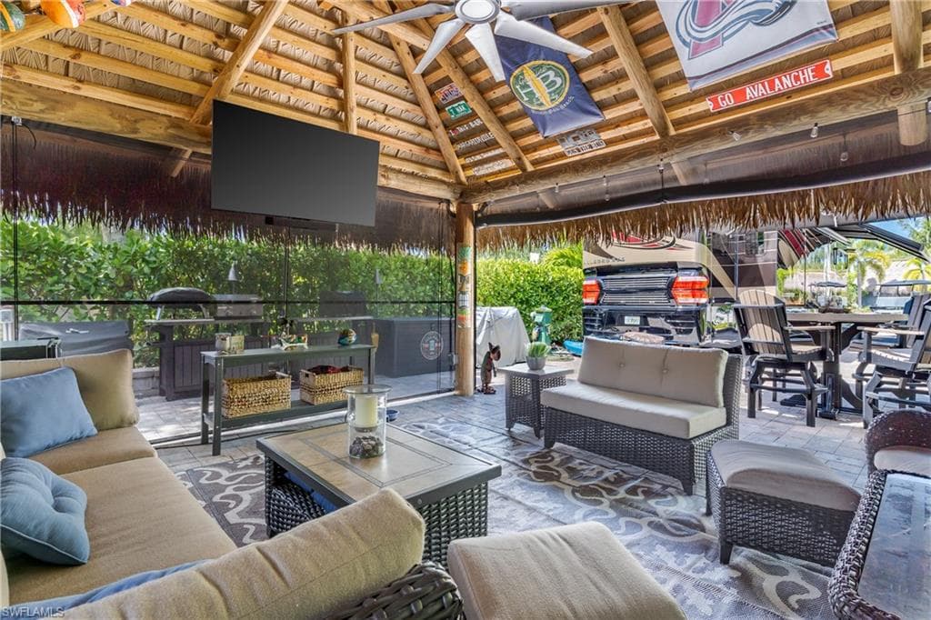 13571 Snook CIR, NAPLES FL 34114-1