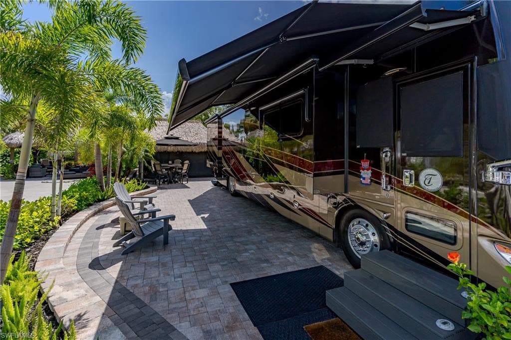 13571 Snook CIR, NAPLES FL 34114-16