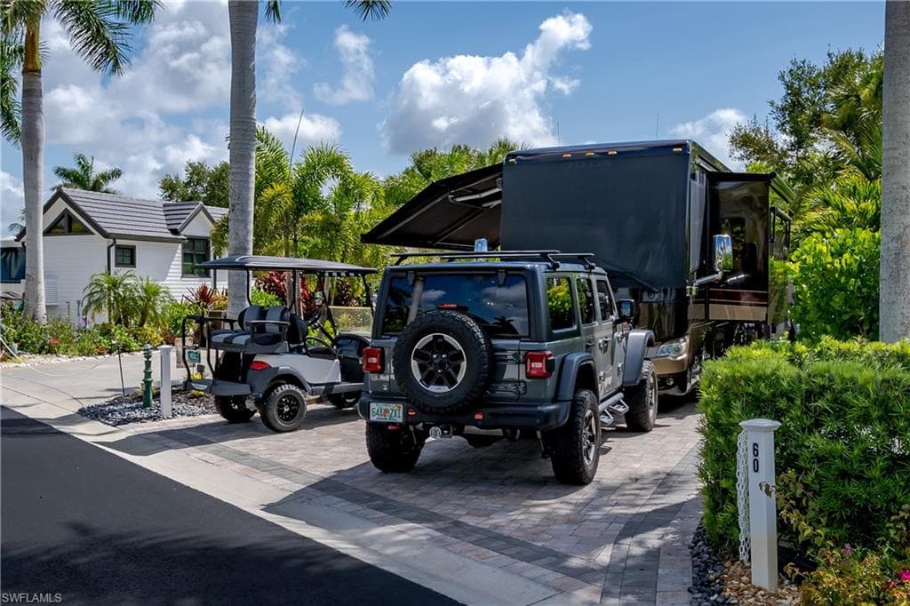 13571 Snook CIR, NAPLES FL 34114-42