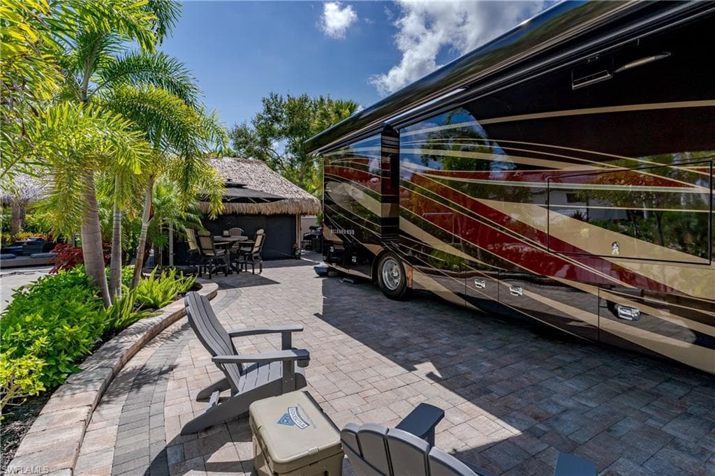 13571 Snook CIR, NAPLES FL 34114-21
