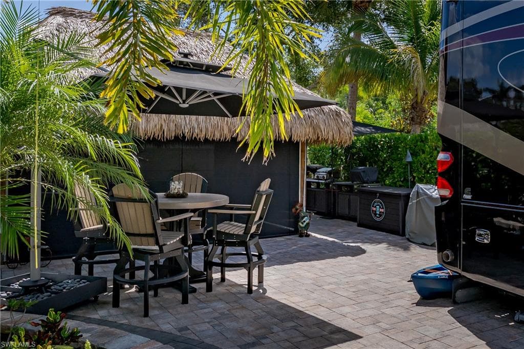13571 Snook CIR, NAPLES FL 34114-27
