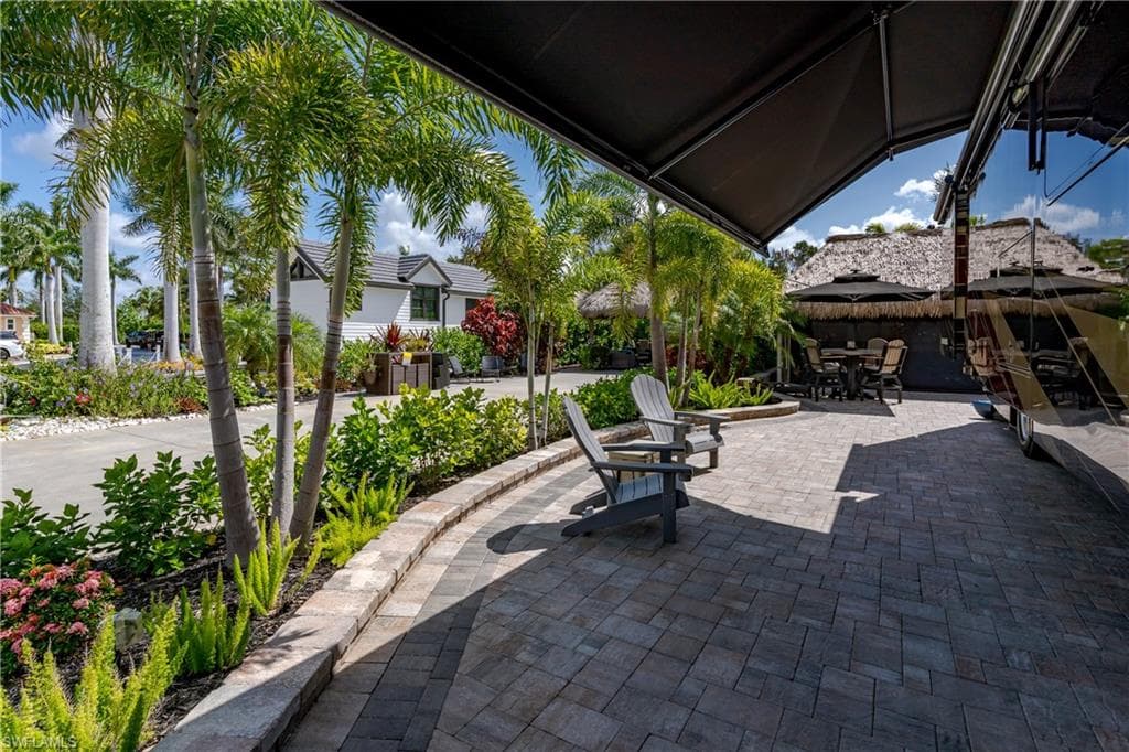 13571 Snook CIR, NAPLES FL 34114-17