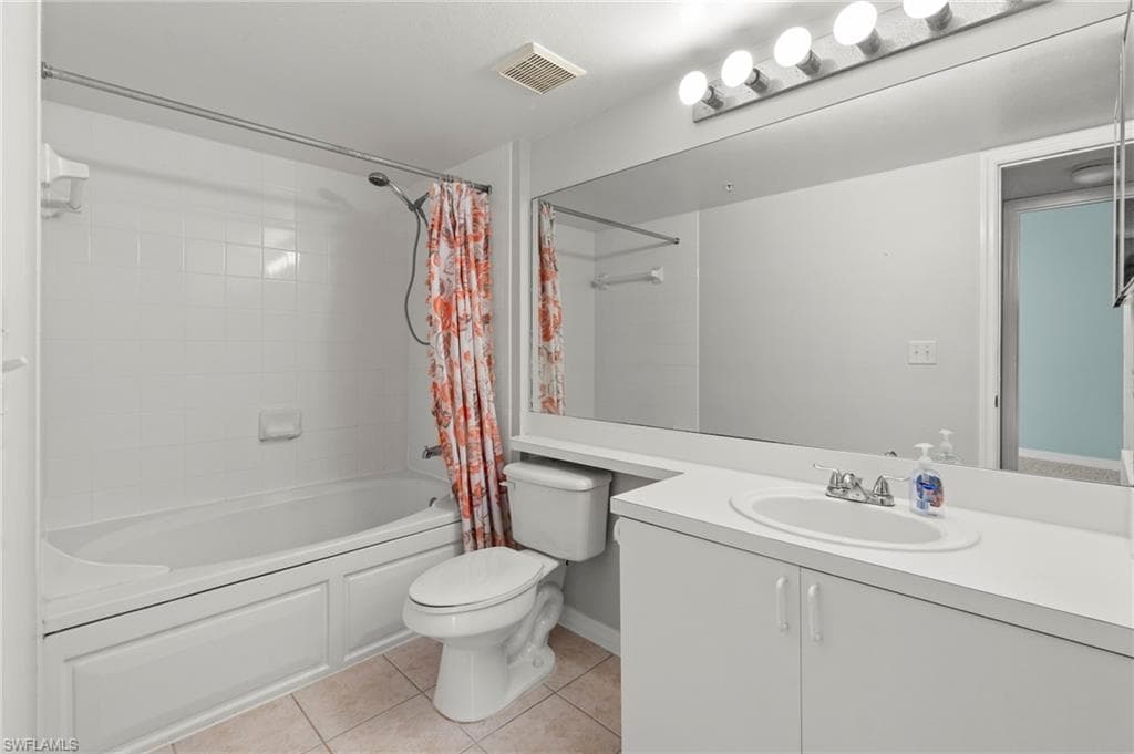 8851 Colonnades CT W # 128, BONITA SPRINGS FL 34135-8