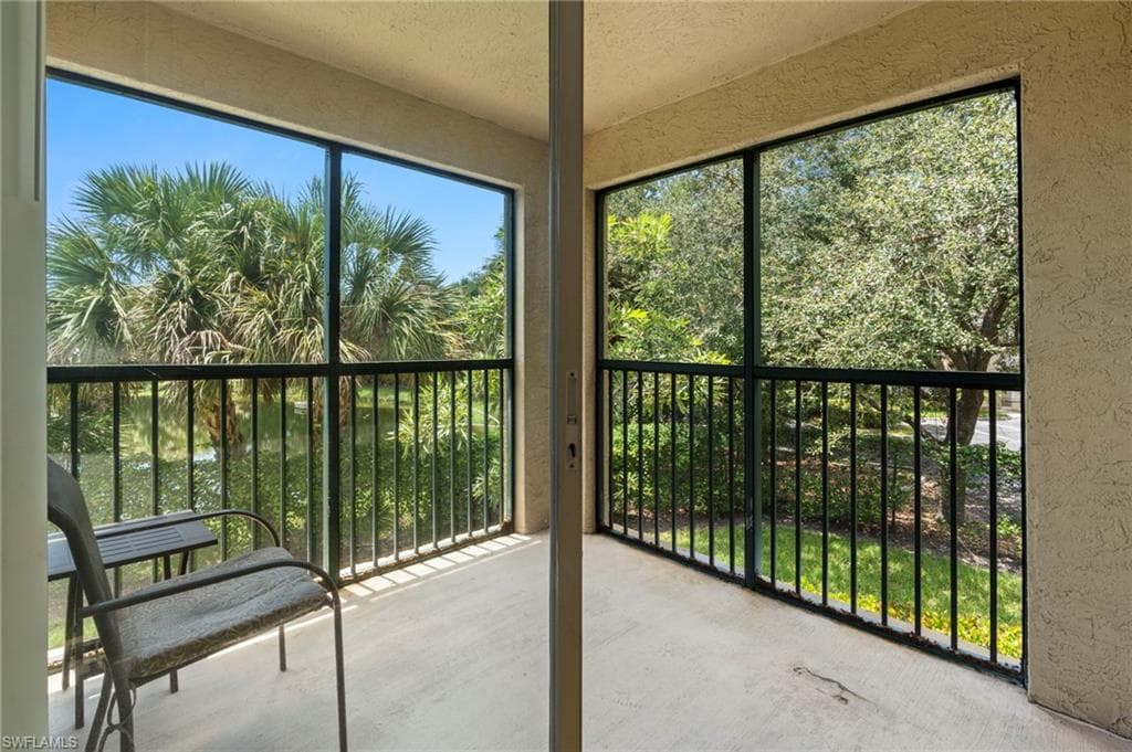 8851 Colonnades CT W # 128, BONITA SPRINGS FL 34135-10