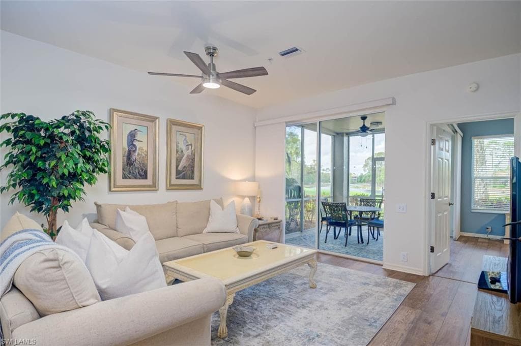 8223 Parkstone PL # 102, NAPLES FL 34120-4