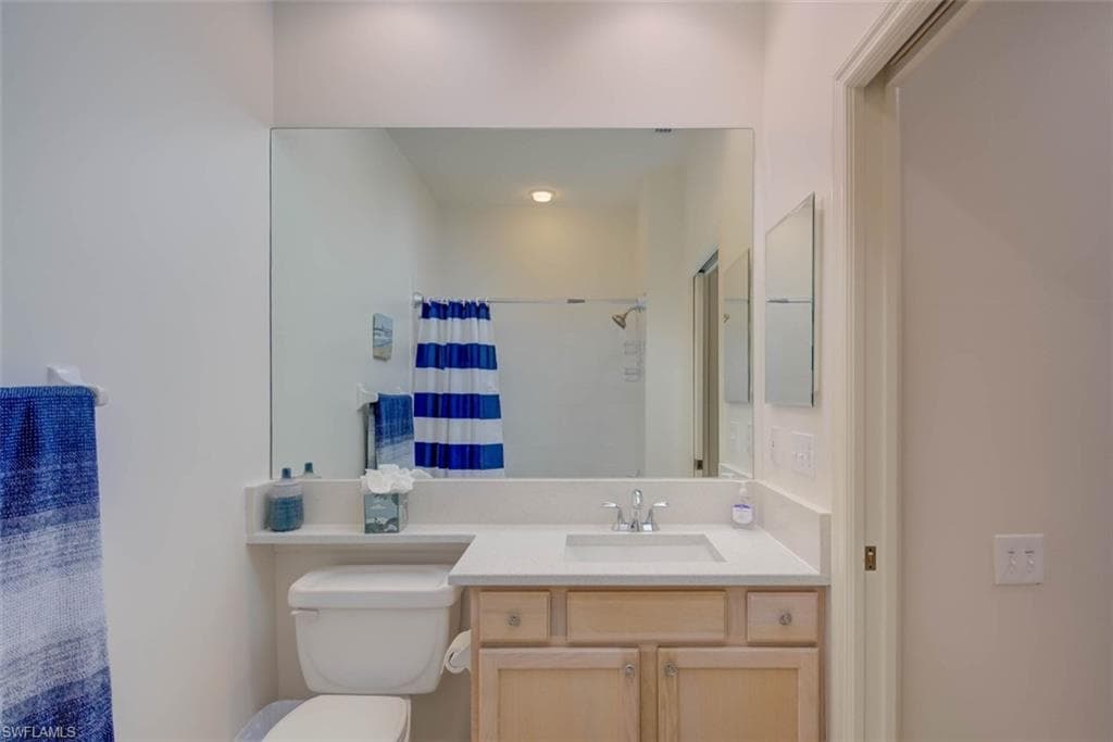 8223 Parkstone PL # 102, NAPLES FL 34120-23