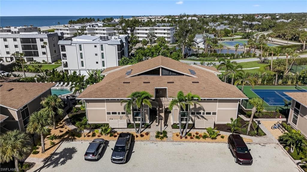 629 Nerita ST # 4, SANIBEL FL 33957-24