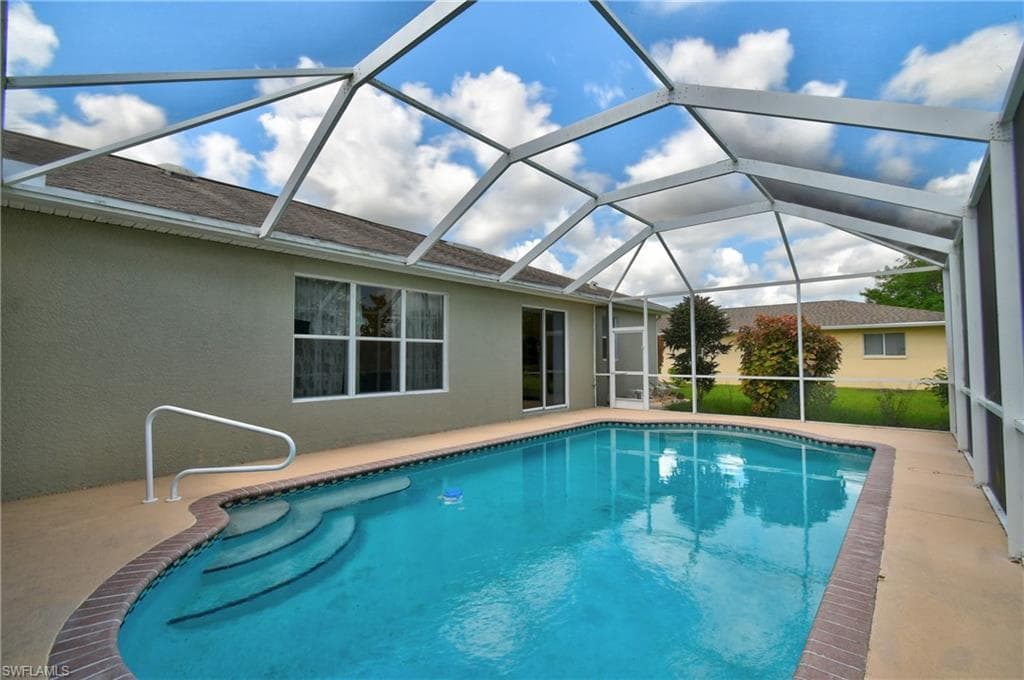 599 Genevieve DR, LEHIGH ACRES FL 33936-35