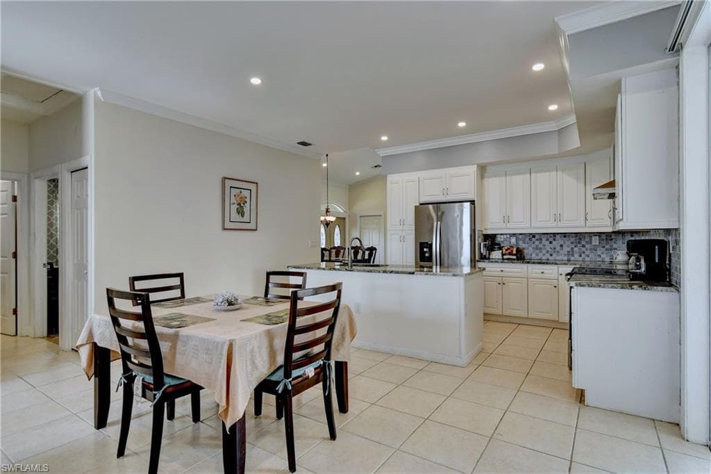 599 Genevieve DR, LEHIGH ACRES FL 33936-27