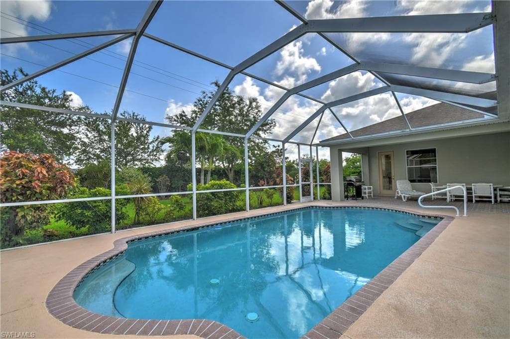 599 Genevieve DR, LEHIGH ACRES FL 33936-36