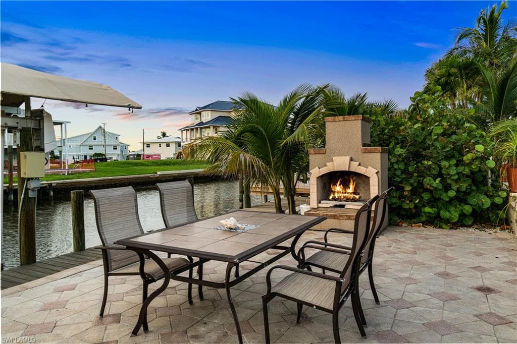 211 Sterling AVE, FORT MYERS BEACH FL 33931-5