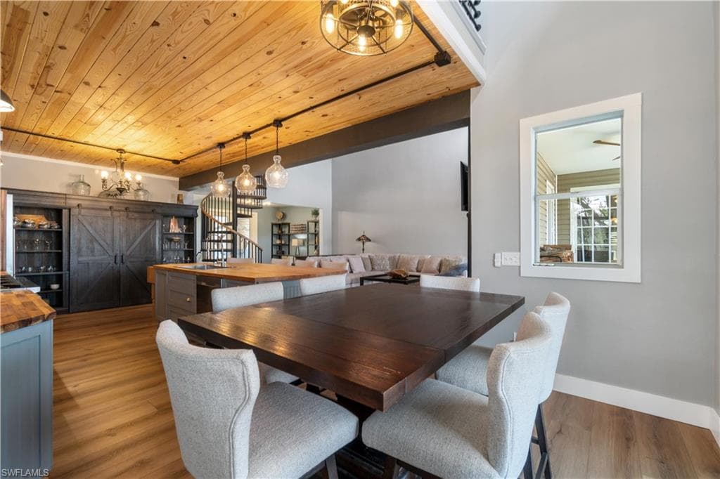 211 Sterling AVE, FORT MYERS BEACH FL 33931-12