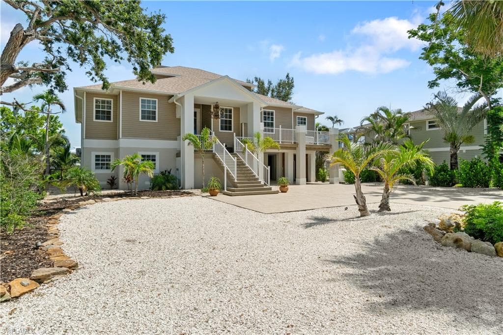 211 Sterling AVE, FORT MYERS BEACH FL 33931-39