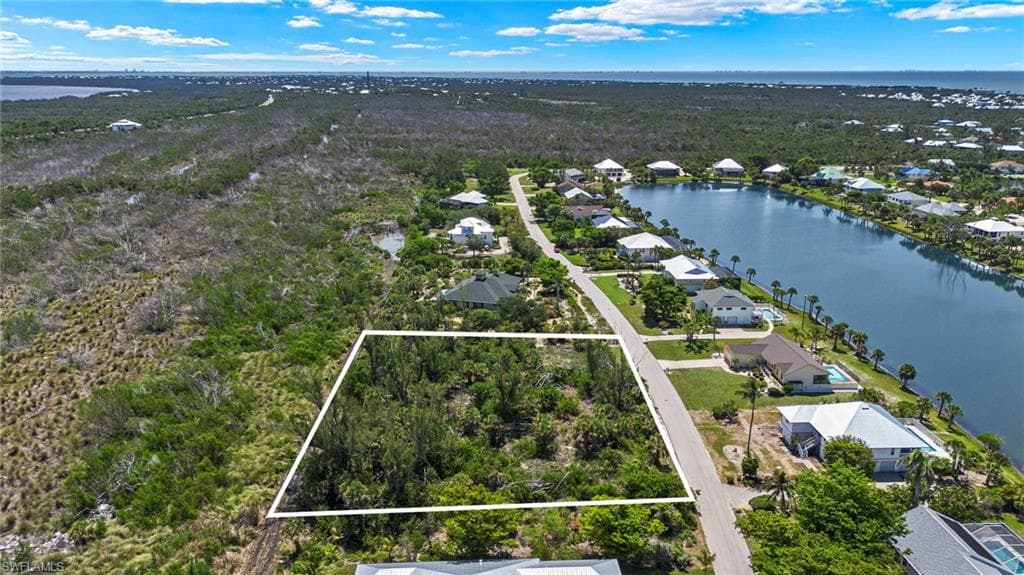 554 Lake Murex CIR-11