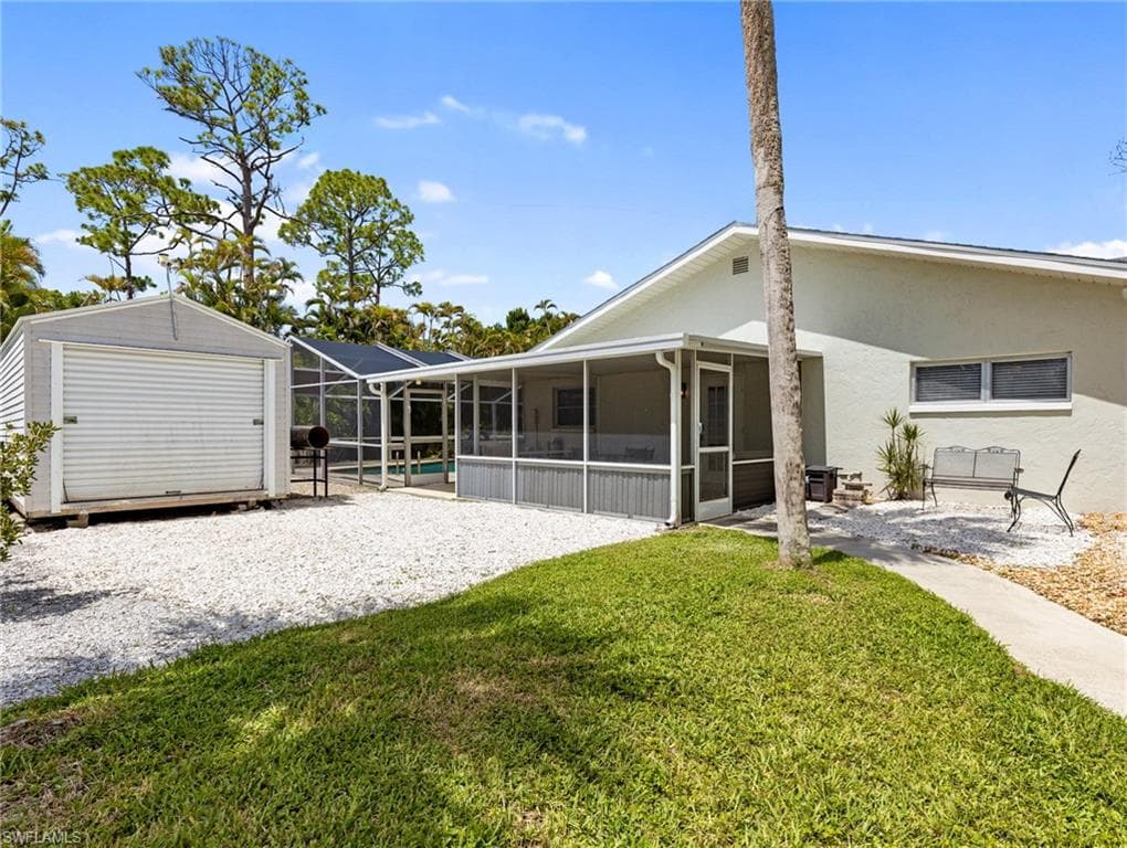 3704 Blue Heron DR-46