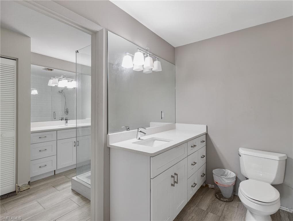 3704 Blue Heron DR-37