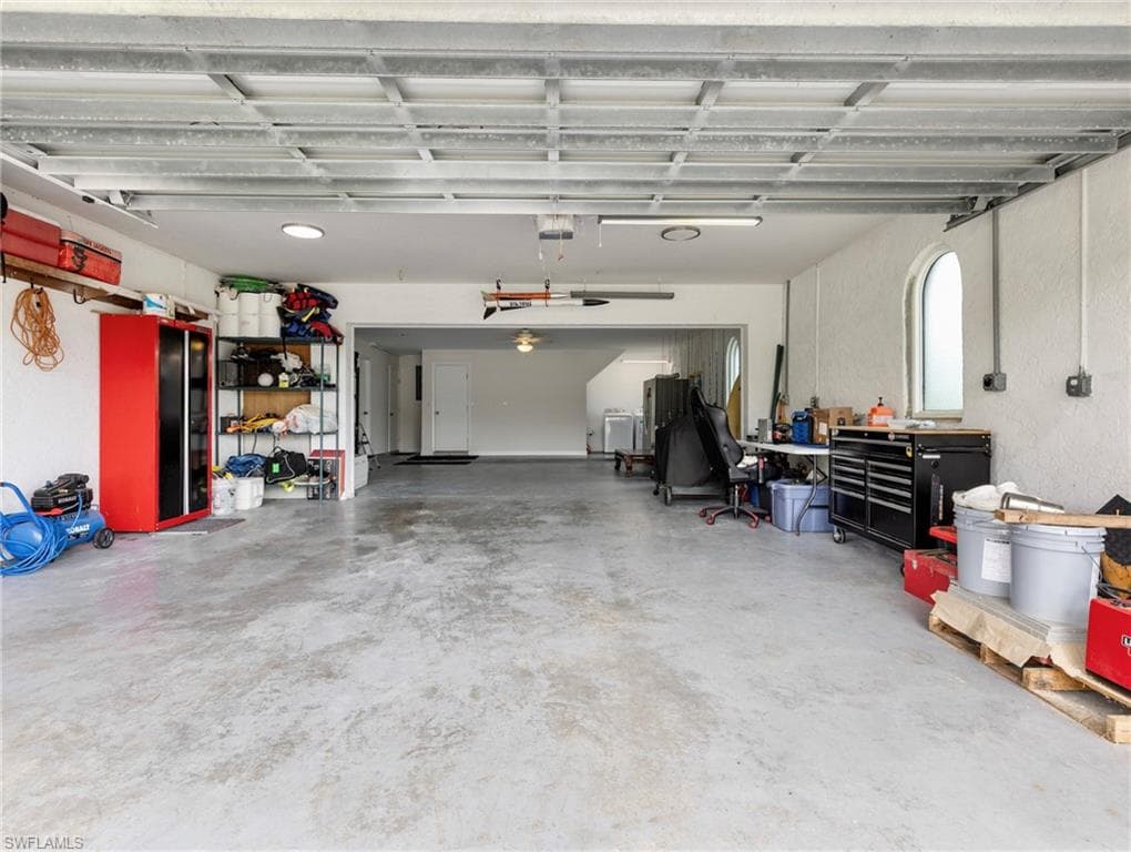 3704 Blue Heron DR-47