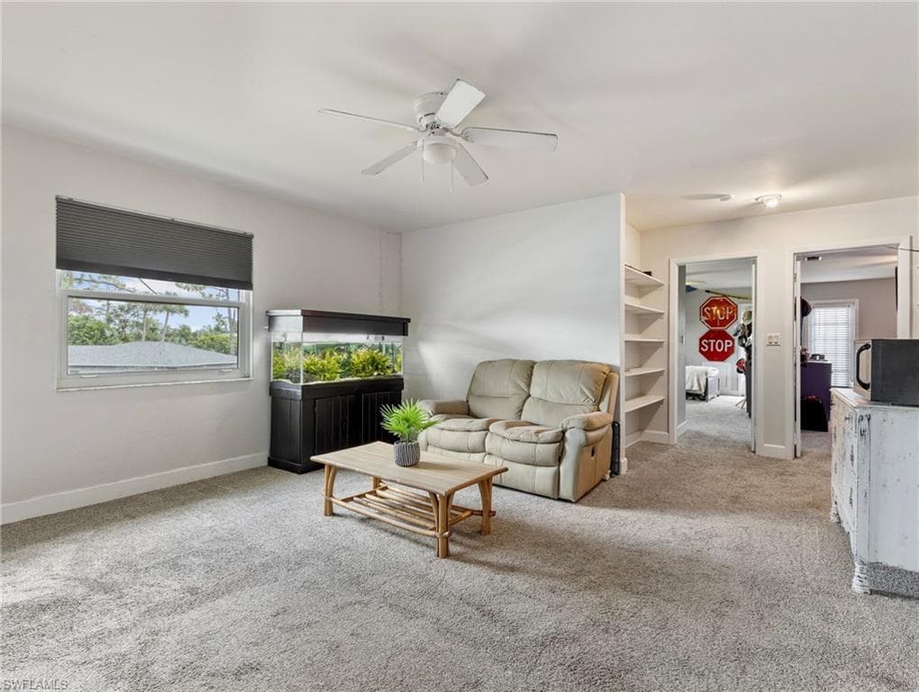 3704 Blue Heron DR-34