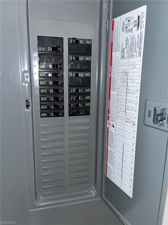 16881 Davis RD # 713, FORT MYERS FL 33908-22