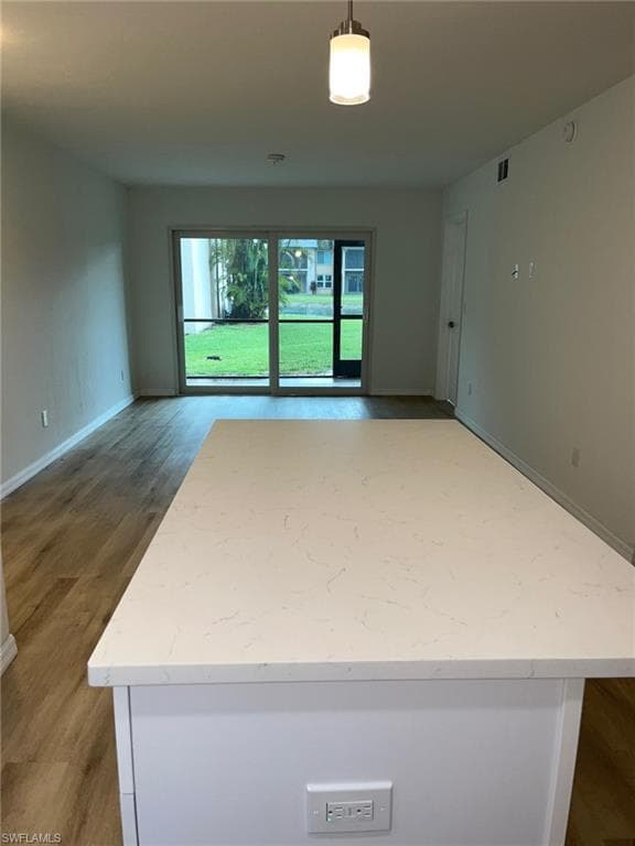 16881 Davis RD # 713, FORT MYERS FL 33908-7