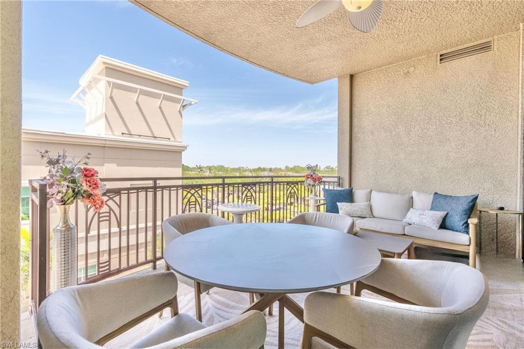 9115 Strada PL # 5317, NAPLES FL 34108-8