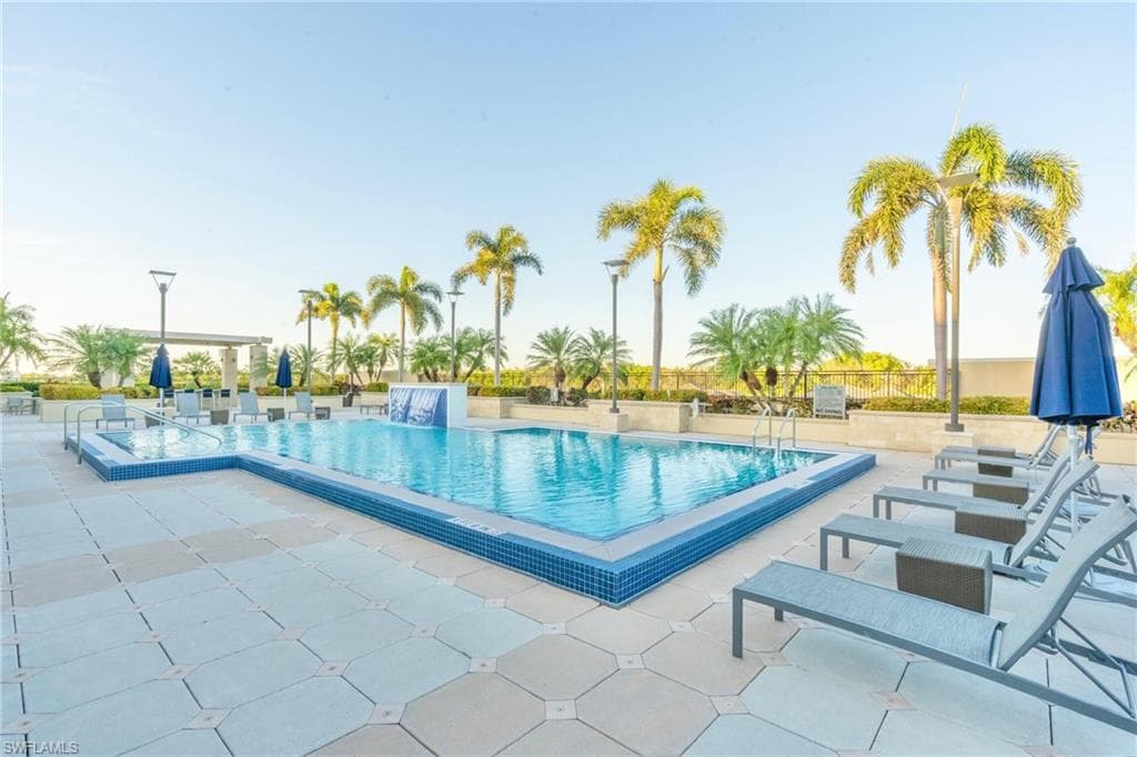 9115 Strada PL # 5317, NAPLES FL 34108-14