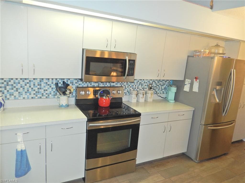 902 McGregor Park CIR, FORT MYERS FL 33908-16