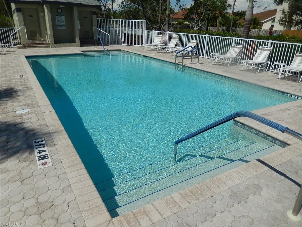 902 McGregor Park CIR, FORT MYERS FL 33908-38