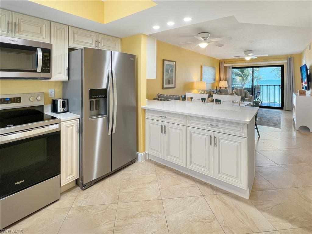4770 Estero BLVD # 203, FORT MYERS BEACH FL 33931-10