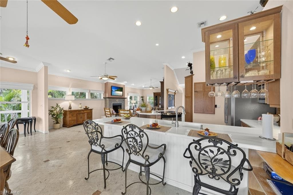 6120 Henderson RD, SANIBEL FL 33957-11