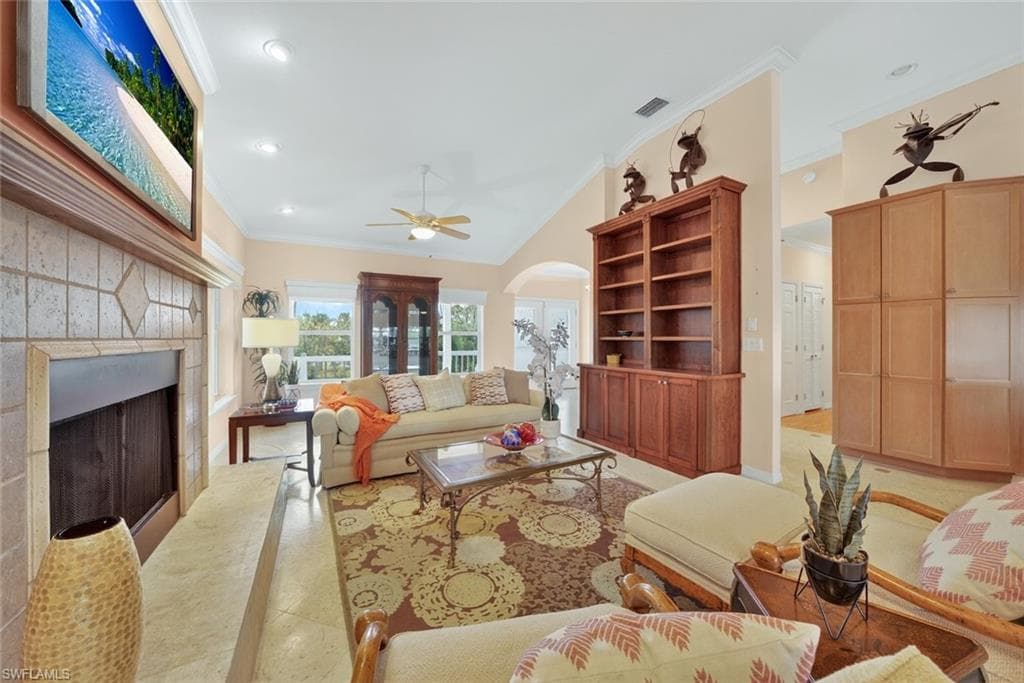 6120 Henderson RD, SANIBEL FL 33957-8