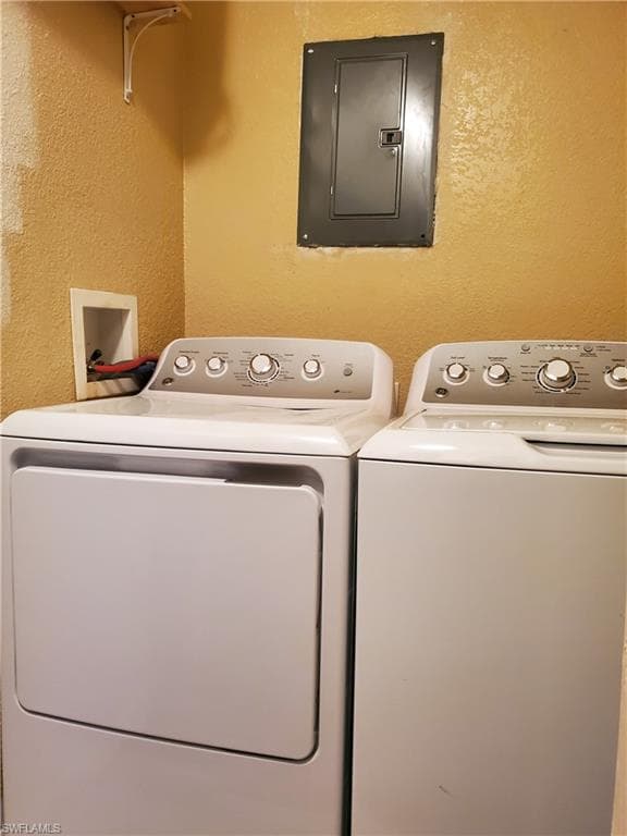 12656 Kenwood LN # C, FORT MYERS FL 33907-23