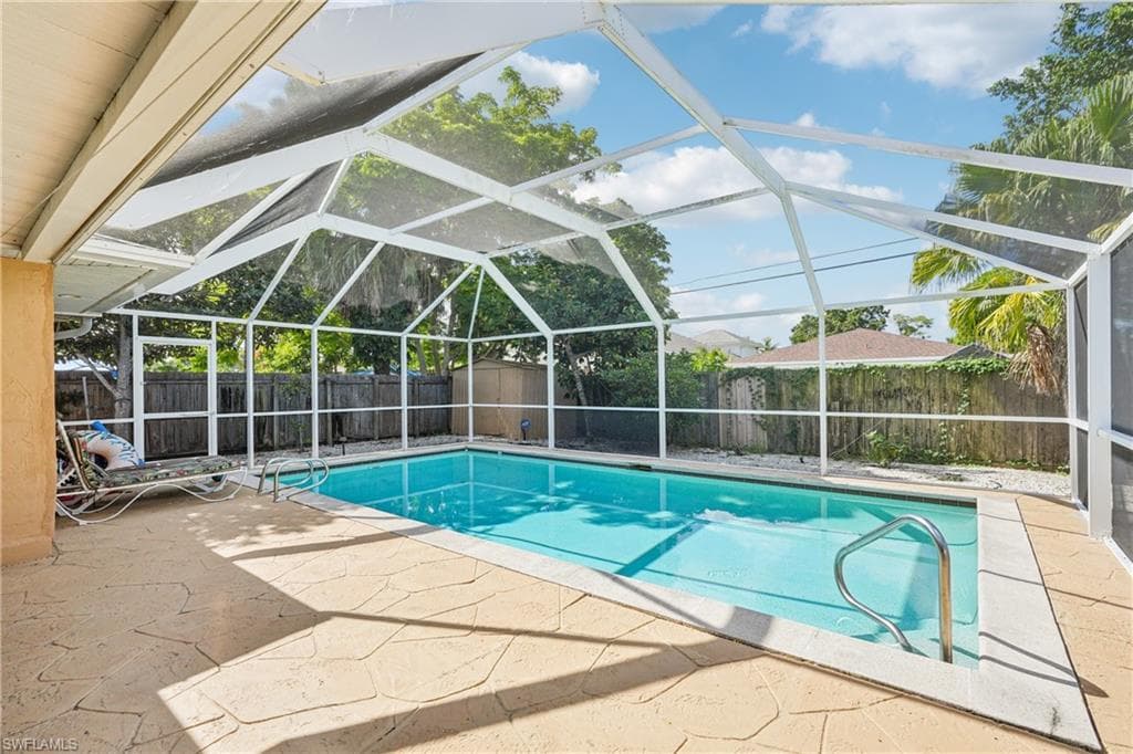 770 93rd AVE N, NAPLES FL 34108-24