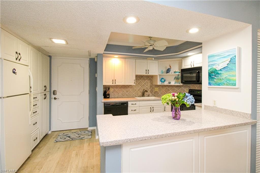 1 Bluebill AVE # 501, NAPLES FL 34108-15